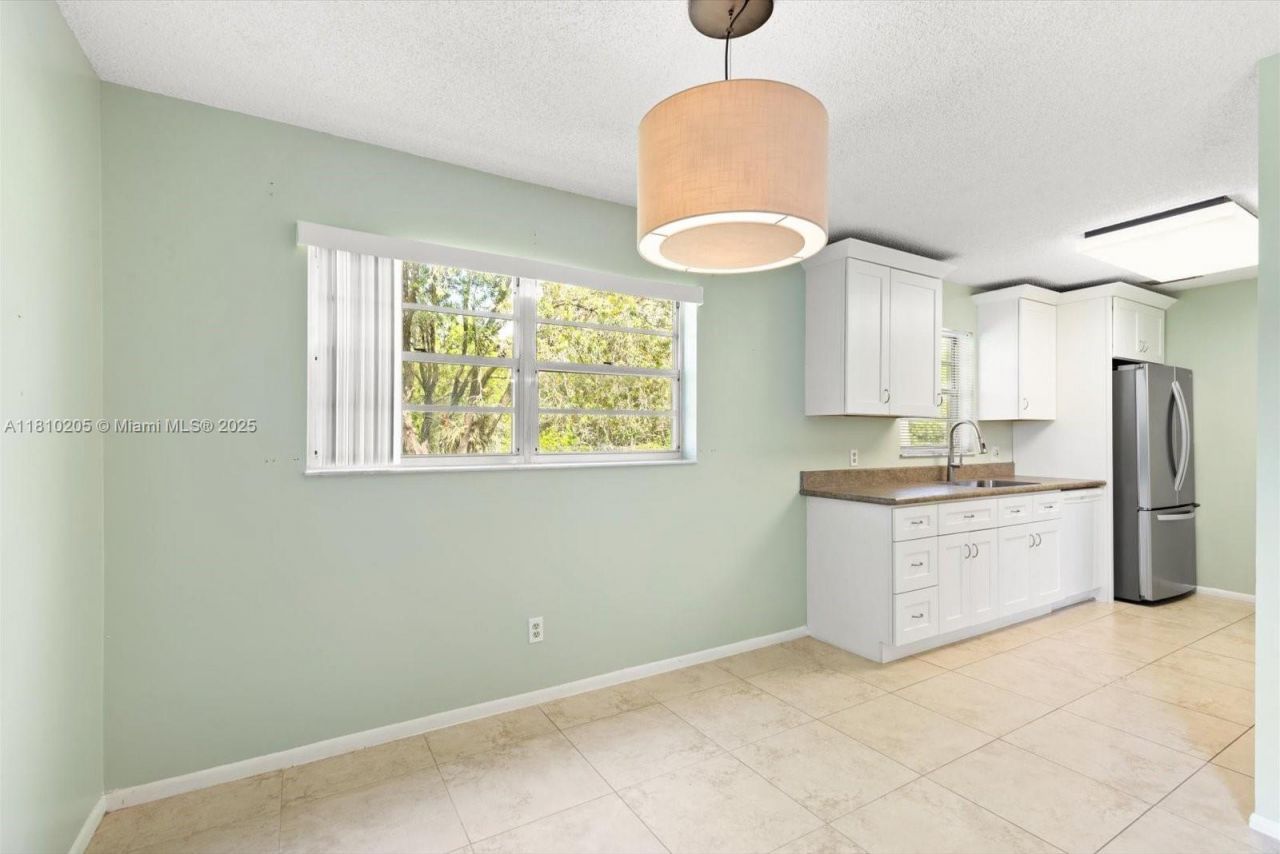 20 Lake Vista Trl, Unit 107, Port Saint Lucie, FL 34952 Photo