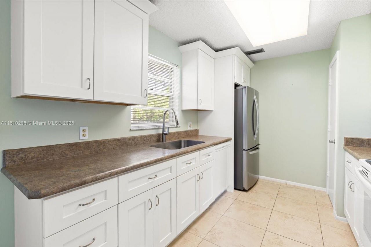 20 Lake Vista Trl, Unit 107, Port Saint Lucie, FL 34952 Photo