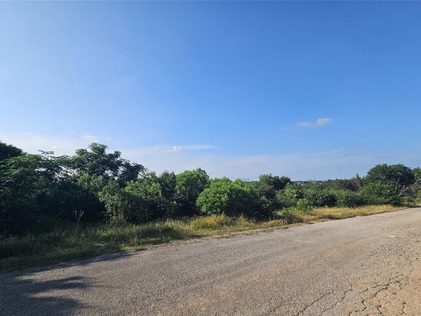 2704 Brazos River Drive, Granbury, TX 76048
