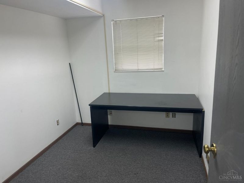 4441 Glenway Avenue, Cincinnati, OH 45205 Photo 6