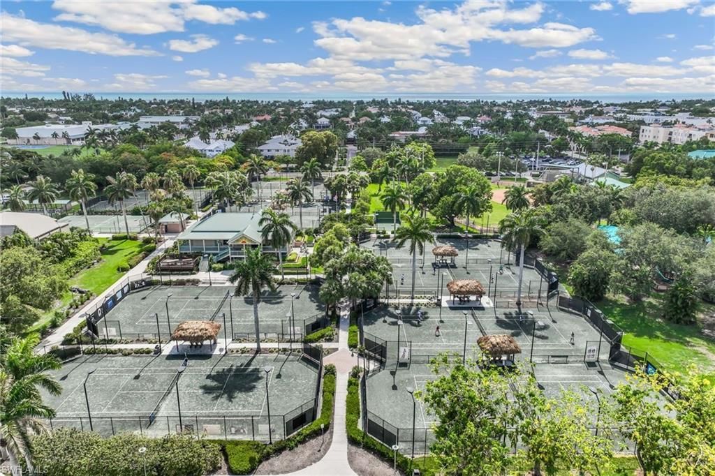 980 7th Ave S, Unit 201, Naples, FL 34102 Photo