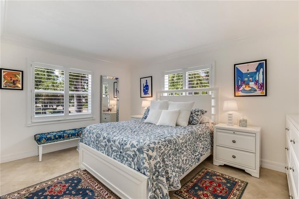 980 7th Ave S, Unit 201, Naples, FL 34102 Photo