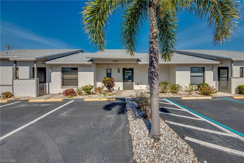 3914 SW 8th Ct, Unit 103, Cape Coral, FL 33914 Photo