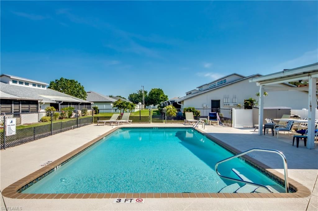 3914 SW 8th Ct, Unit 103, Cape Coral, FL 33914 Photo