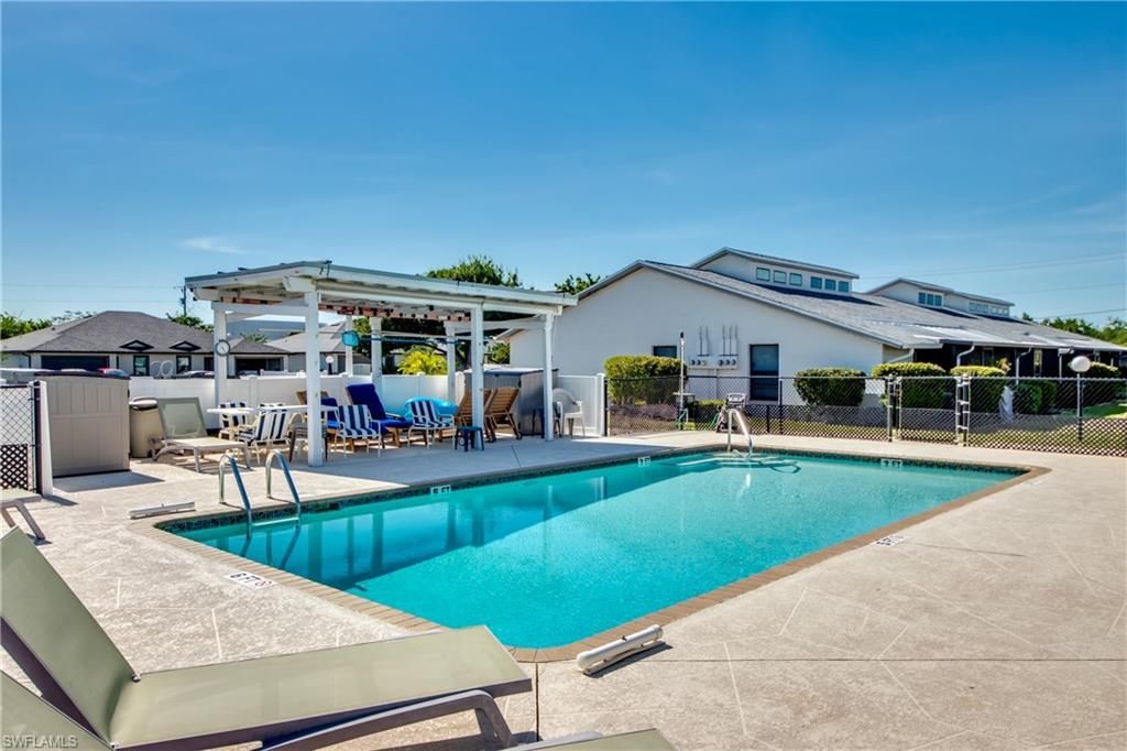 3914 SW 8th Ct, Unit 103, Cape Coral, FL 33914 Photo