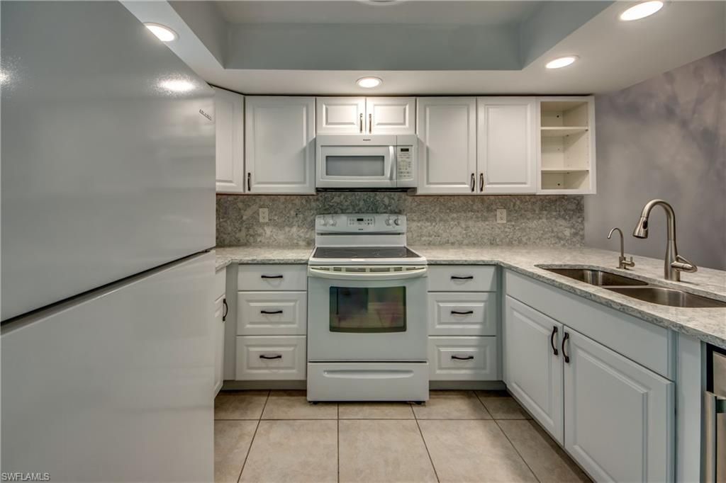 3914 SW 8th Ct, Unit 103, Cape Coral, FL 33914 Photo