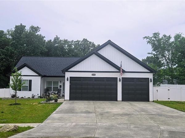 10719 Trenton Lane, Foristell, MO 63348