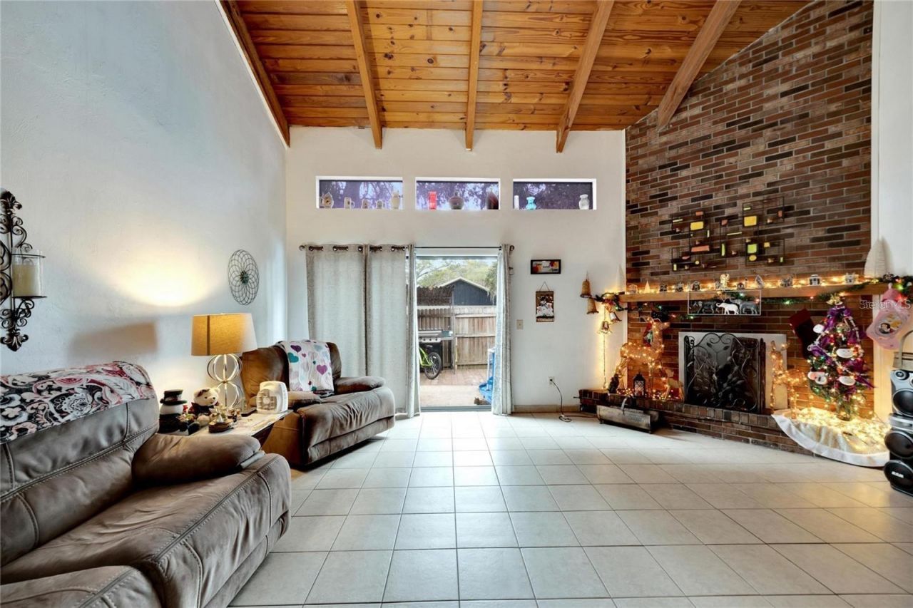 2826 NE 7th Street, Ocala, FL 34470 Photo