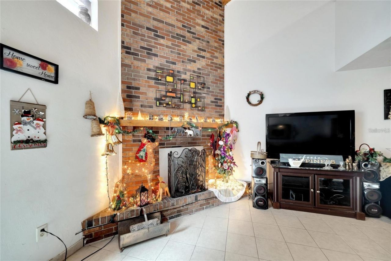 2826 NE 7th Street, Ocala, FL 34470 Photo