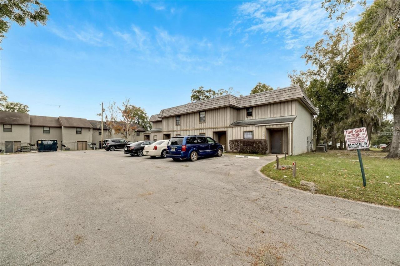 2826 NE 7th Street, Ocala, FL 34470 Photo