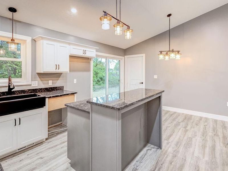 228 E Walnut Street, Danville, OH 43014 Photo 18