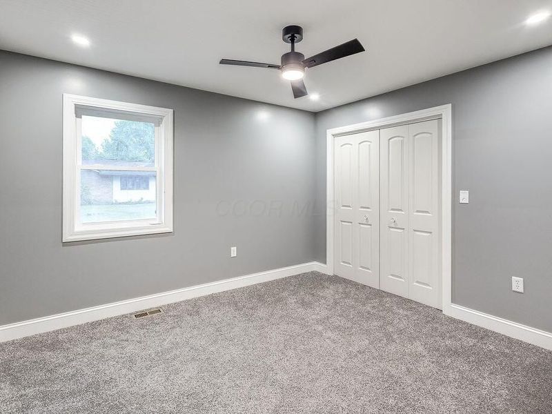 228 E Walnut Street, Danville, OH 43014 Photo 25