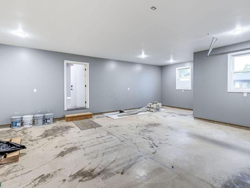 228 E Walnut Street, Danville, OH 43014 Photo 39