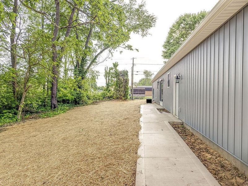 228 E Walnut Street, Danville, OH 43014 Photo 40