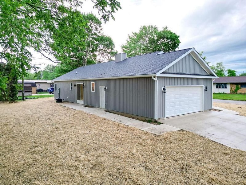 228 E Walnut Street, Danville, OH 43014 Photo 51