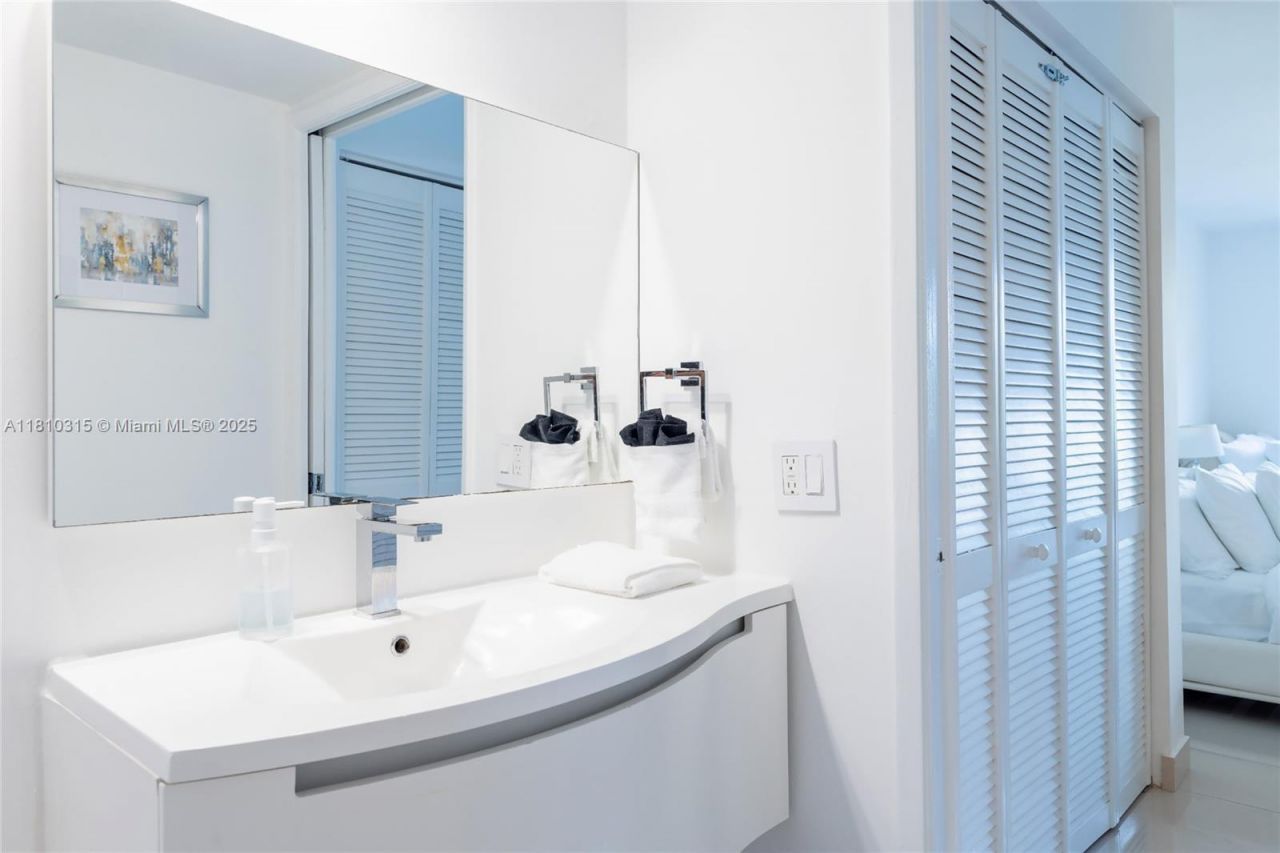 Please Call For Address, Unit 2307, Aventura, FL 33180 Photo