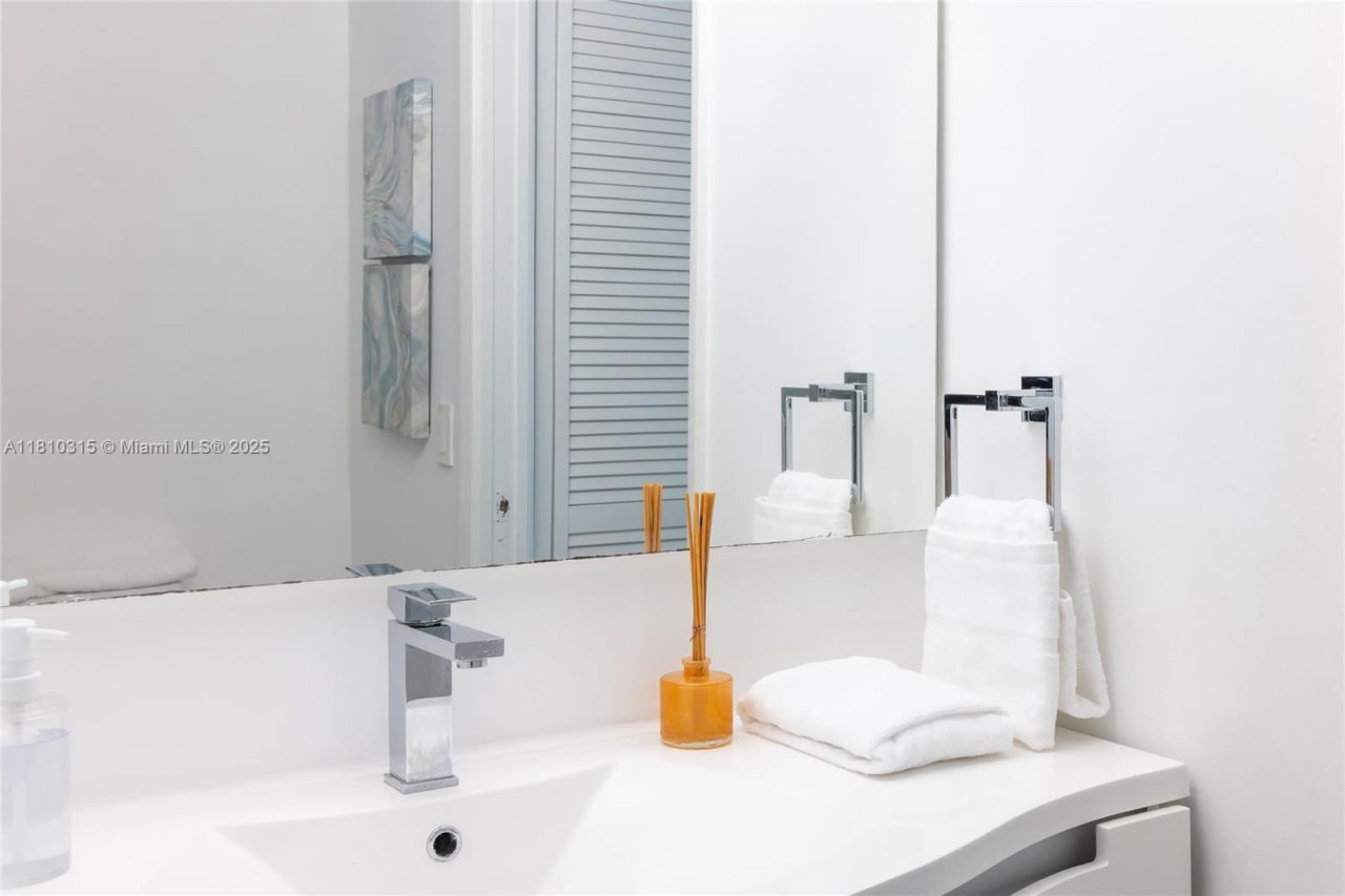 Please Call For Address, Unit 2307, Aventura, FL 33180 Photo