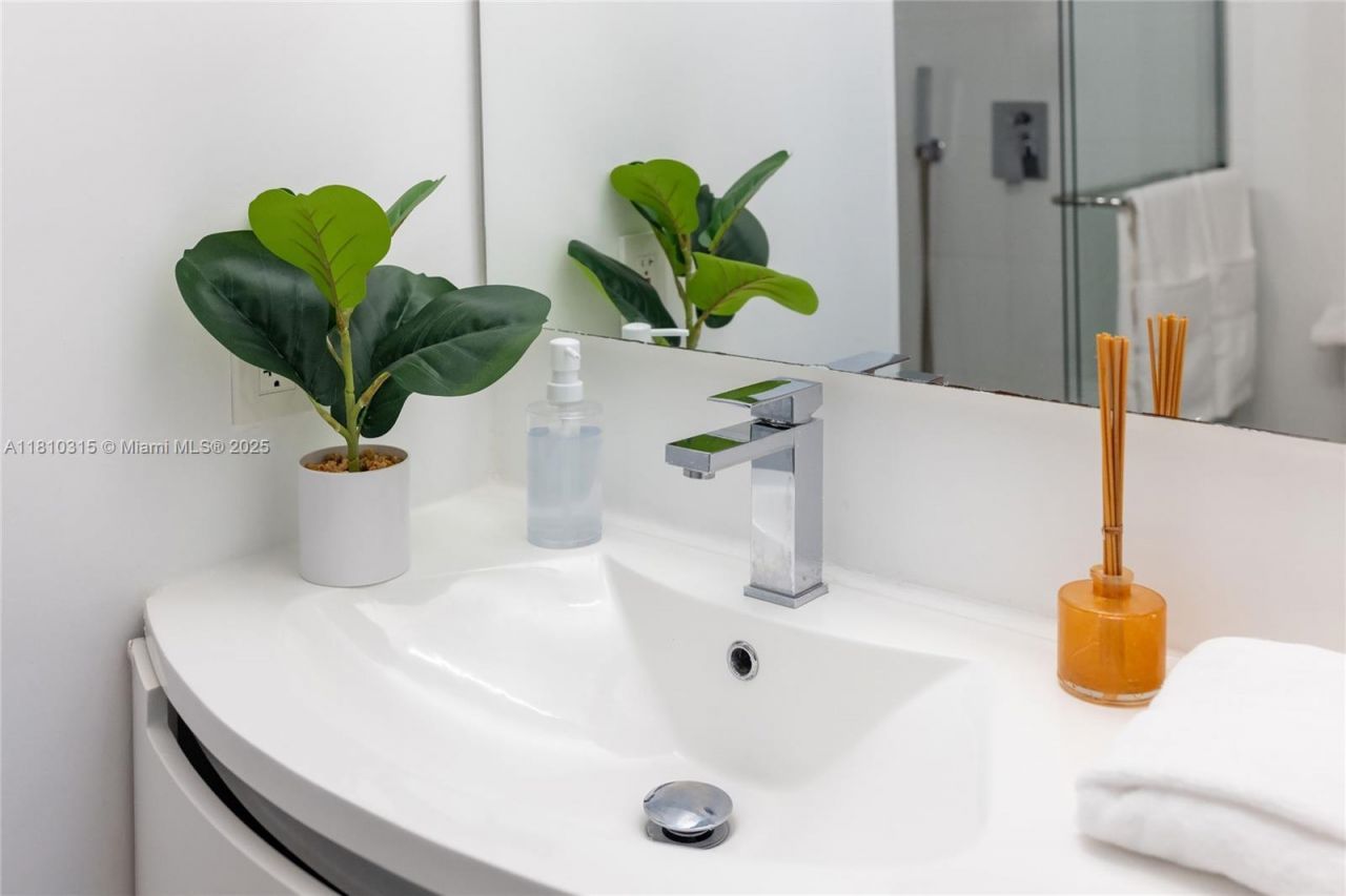 Please Call For Address, Unit 2307, Aventura, FL 33180 Photo