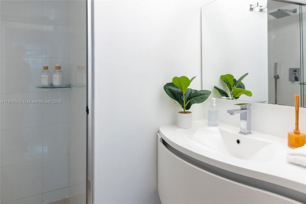 Please Call For Address, Unit 2307, Aventura, FL 33180 Photo