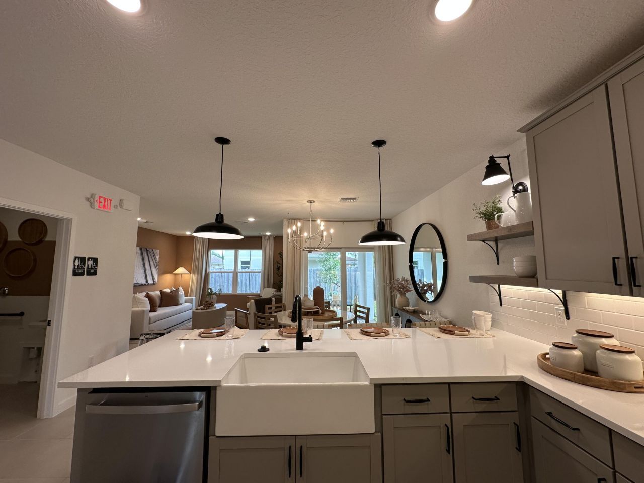 301 Silver Sands Lane, Unit 14, Fort Pierce, FL 34945 Photo