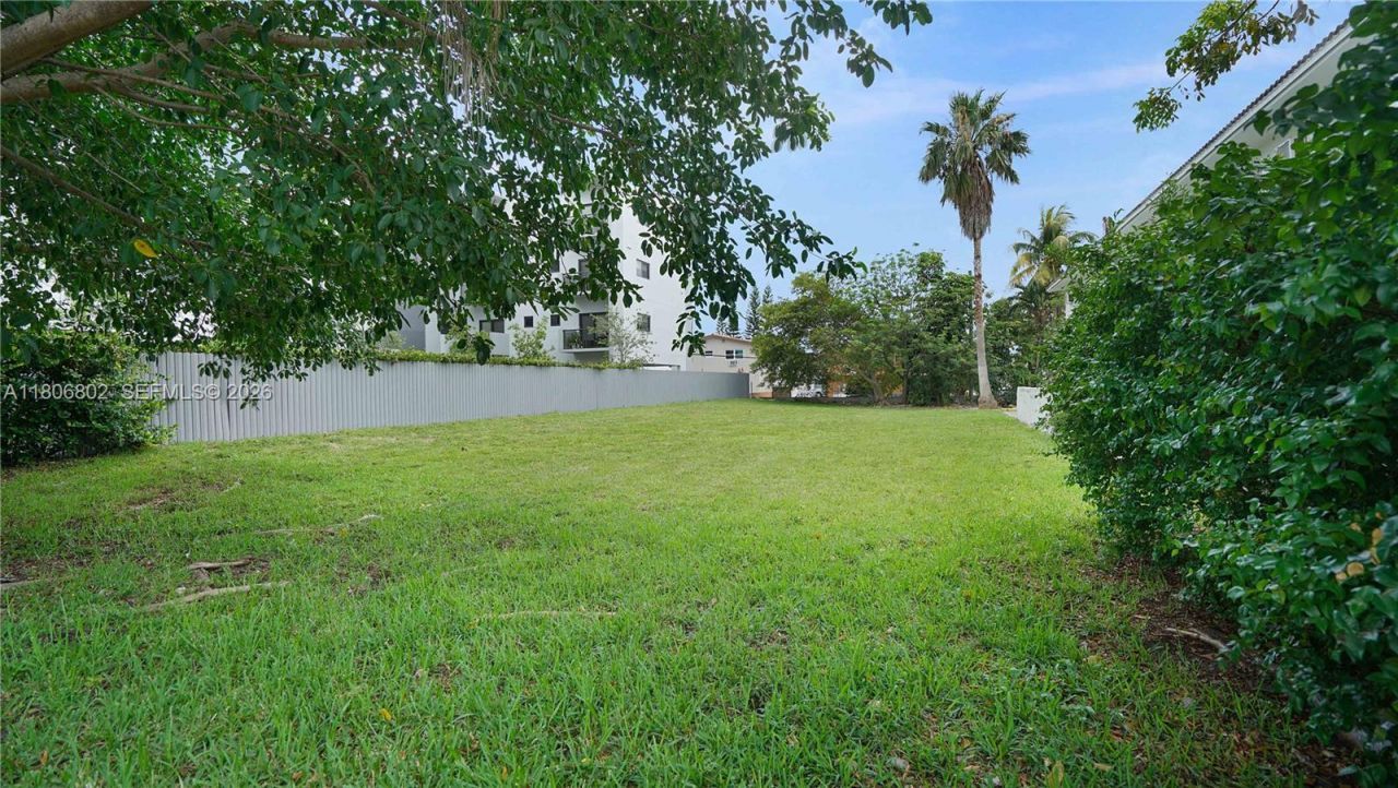 850 SW 2nd St, Miami, FL 33130 Photo