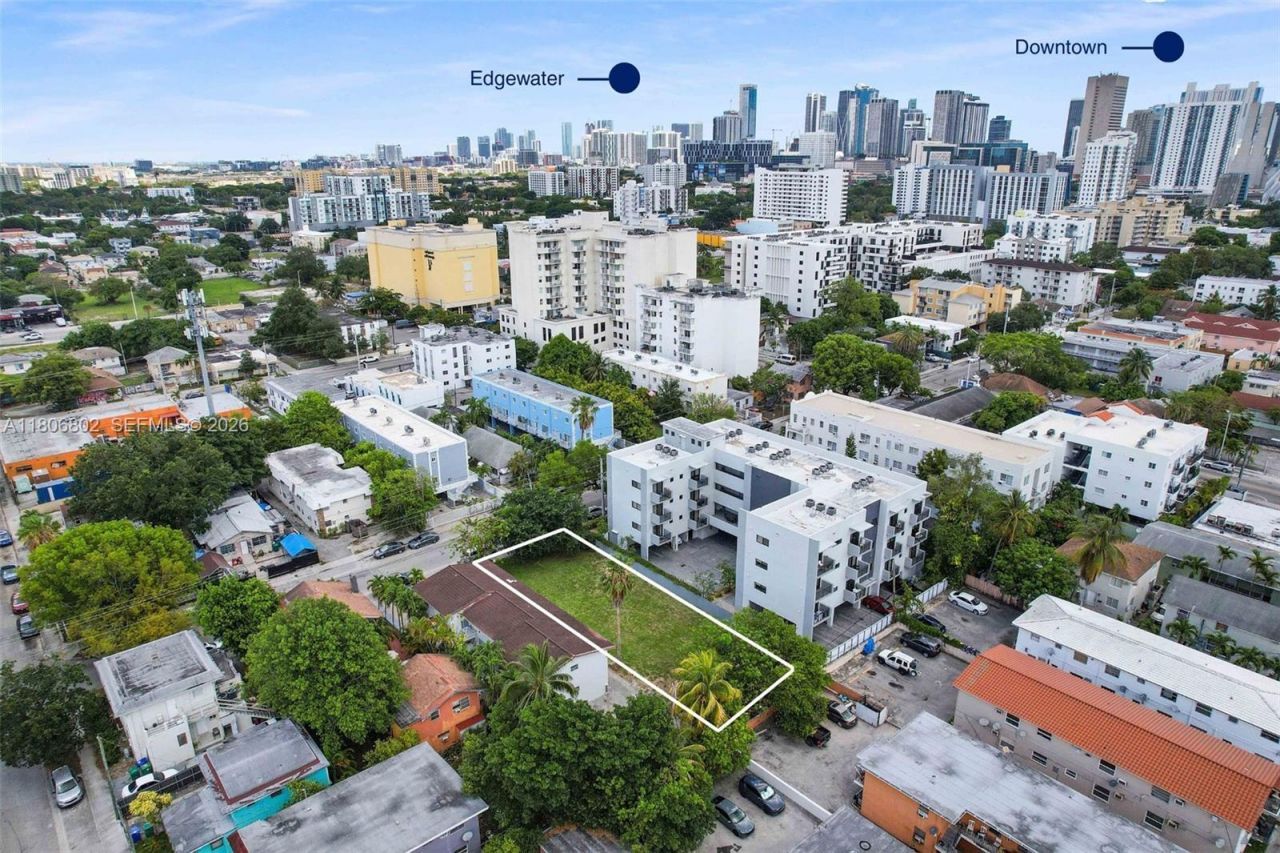 850 SW 2nd St, Miami, FL 33130 Photo