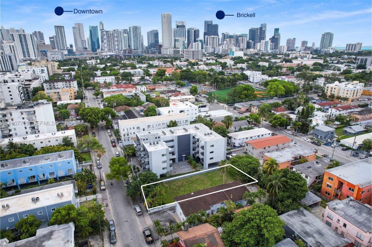 850 SW 2nd St, Miami, FL 33130 Photo