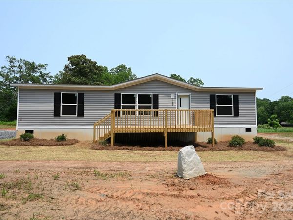1187 Renno Road, Clinton, SC 29325