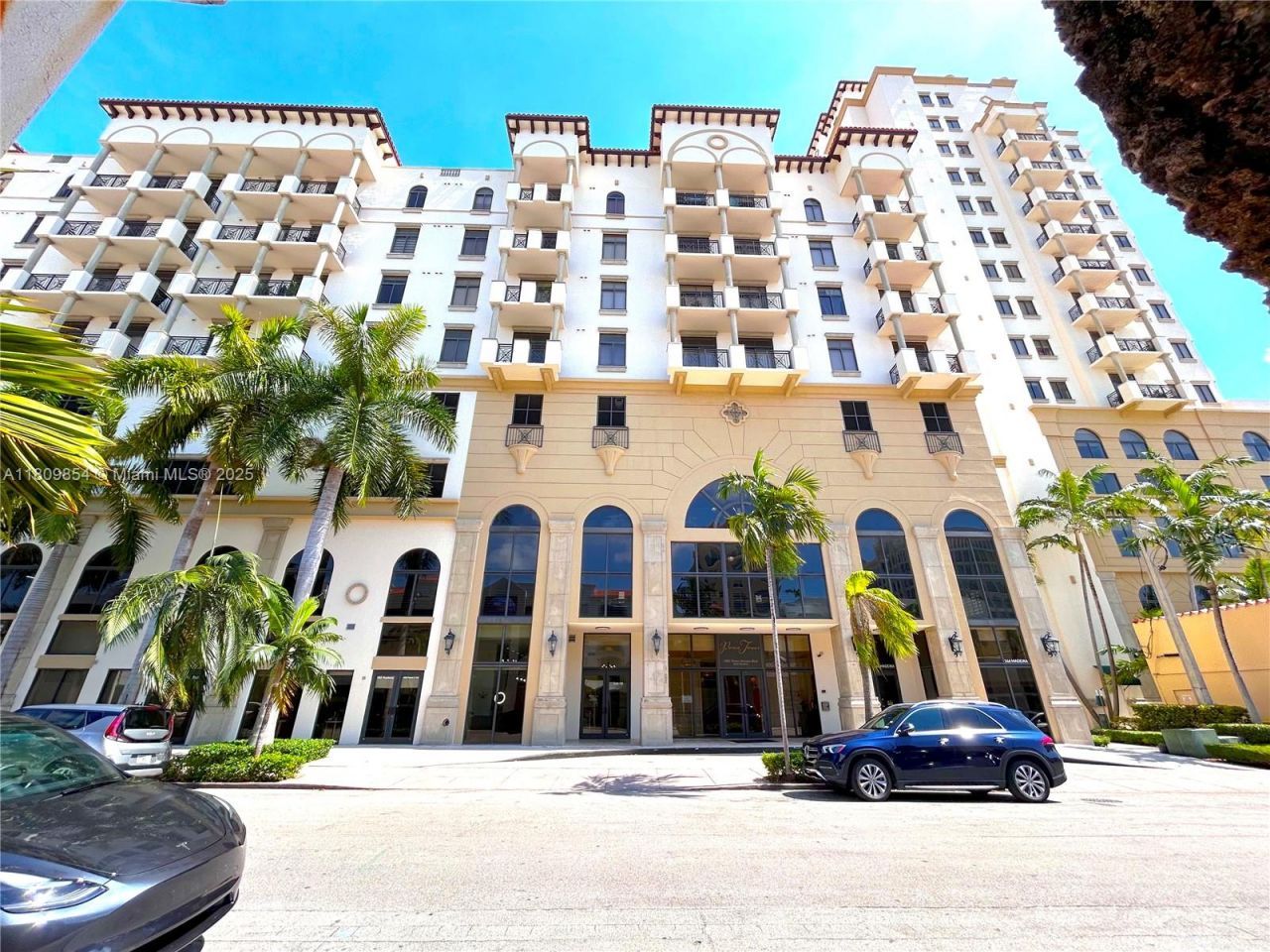 1805 Ponce De Leon Blvd, Unit 626, Coral Gables, FL 33134 Photo
