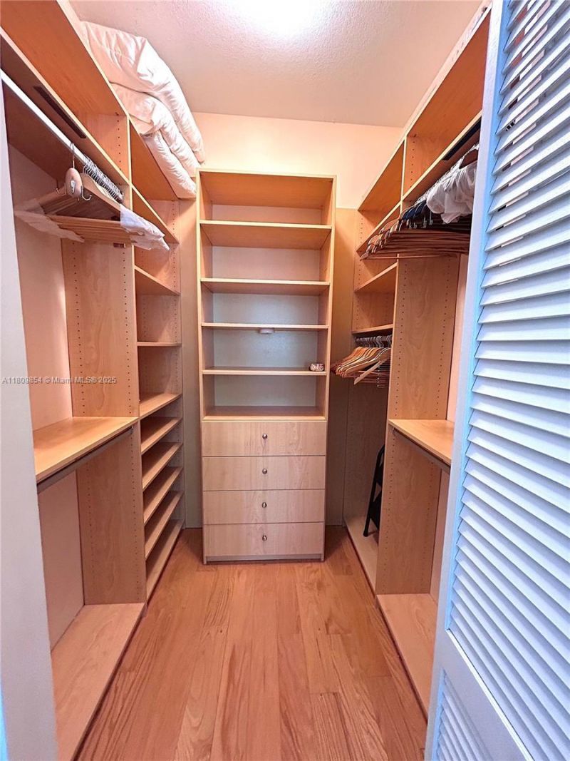 1805 Ponce De Leon Blvd, Unit 626, Coral Gables, FL 33134 Photo