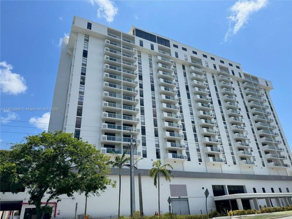 13499 Biscayne Blvd, Unit 702, North Miami, FL 33181