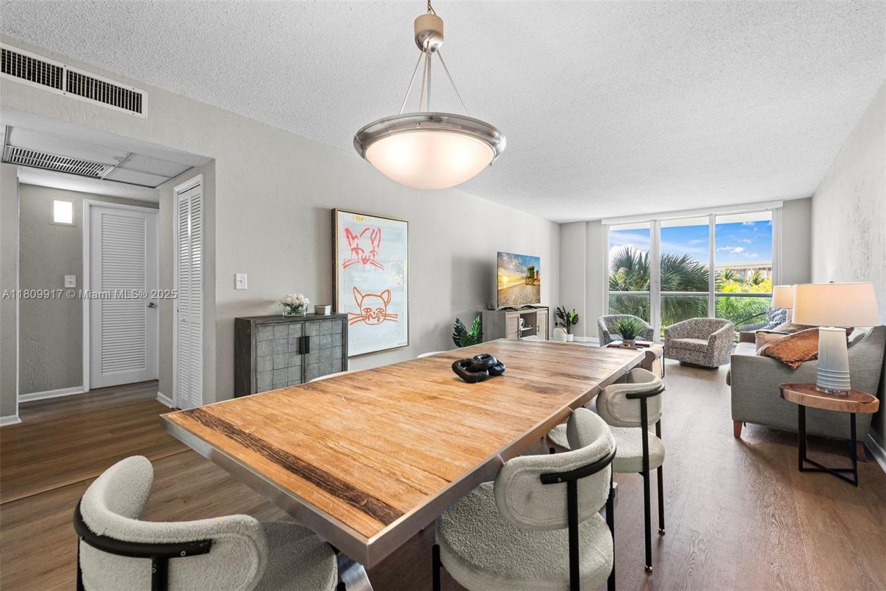 19380 Collins Ave, Unit 317, Sunny Isles Beach, FL 33160 Photo