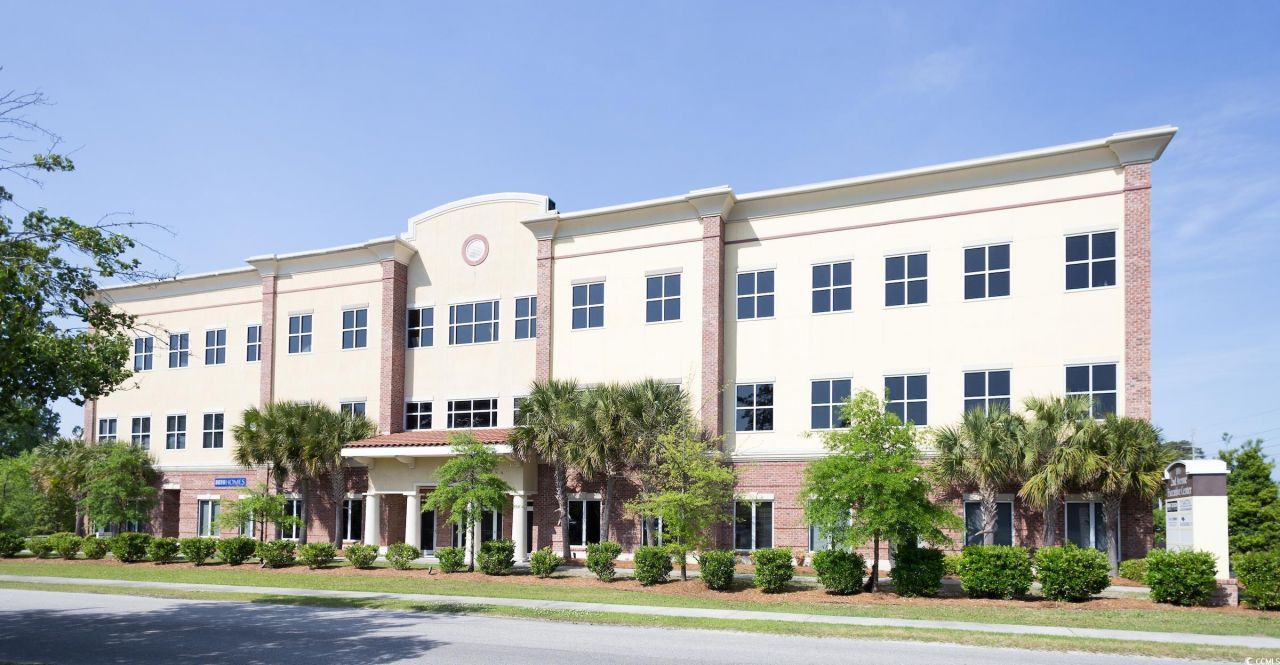 1016 N 2nd Ave. N Photo 5