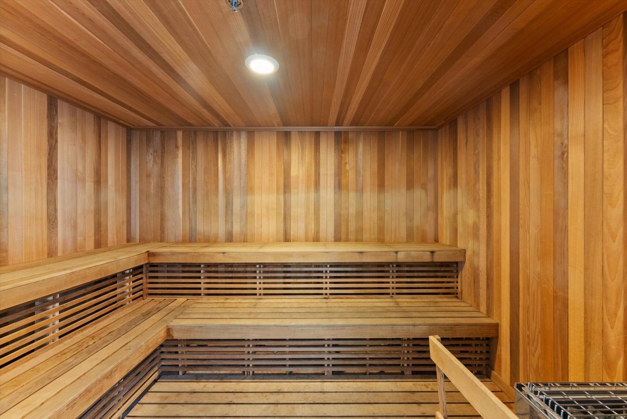 550 SE Mizner Boulevard, Unit B206, Boca Raton, FL 33432 Photo