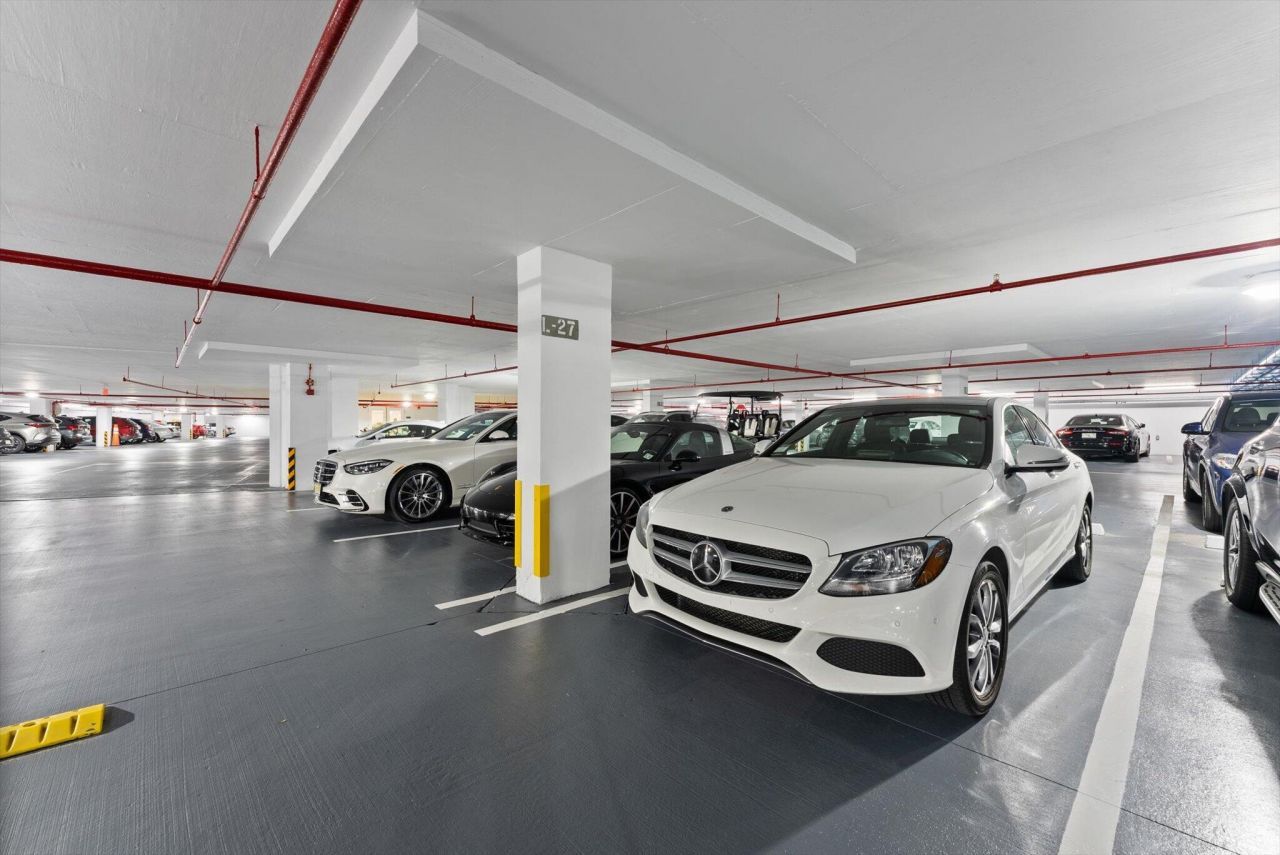 550 SE Mizner Boulevard, Unit B206, Boca Raton, FL 33432 Photo