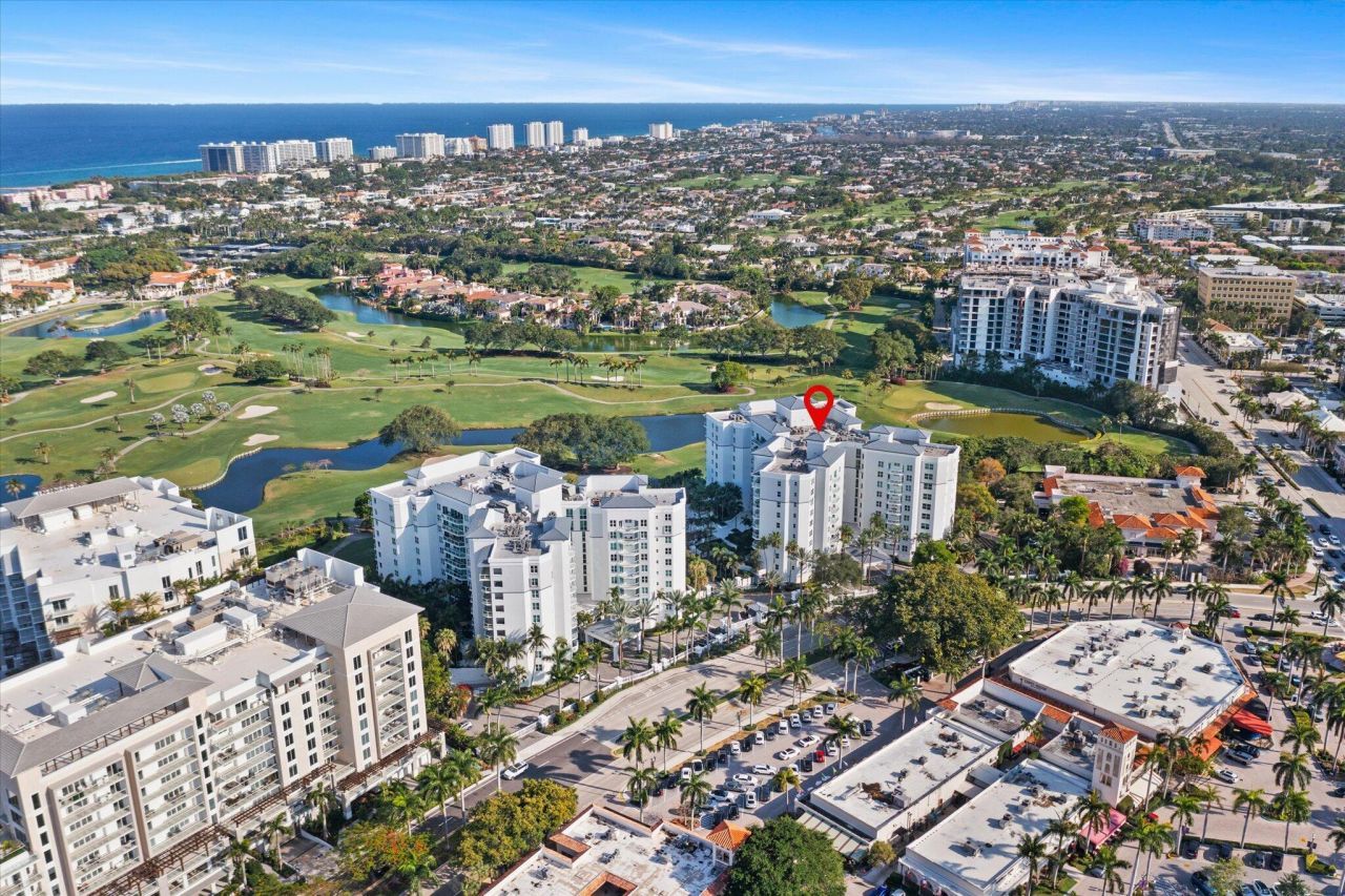 550 SE Mizner Boulevard, Unit B206, Boca Raton, FL 33432 Photo