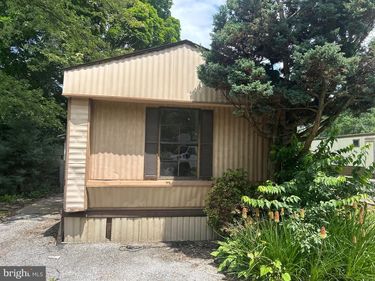 310 BROOKLYN DRIVE, YORK, PA 17406