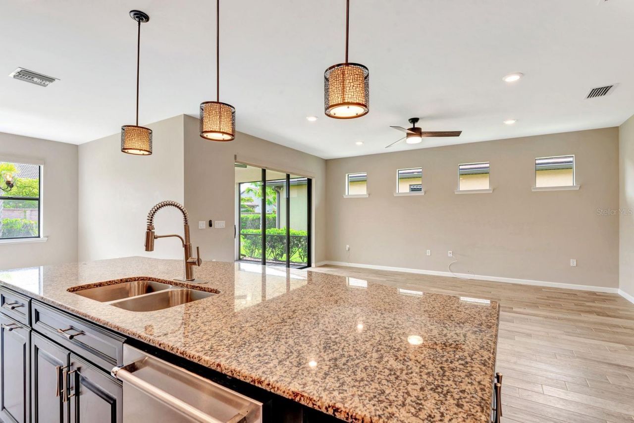 16723 Blackwater Terrace, Bradenton, FL 34202 Photo