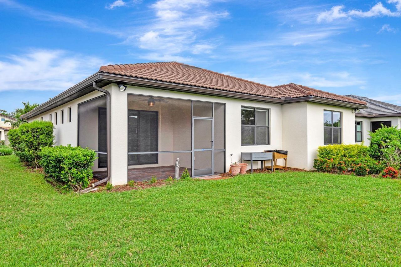 16723 Blackwater Terrace, Bradenton, FL 34202 Photo