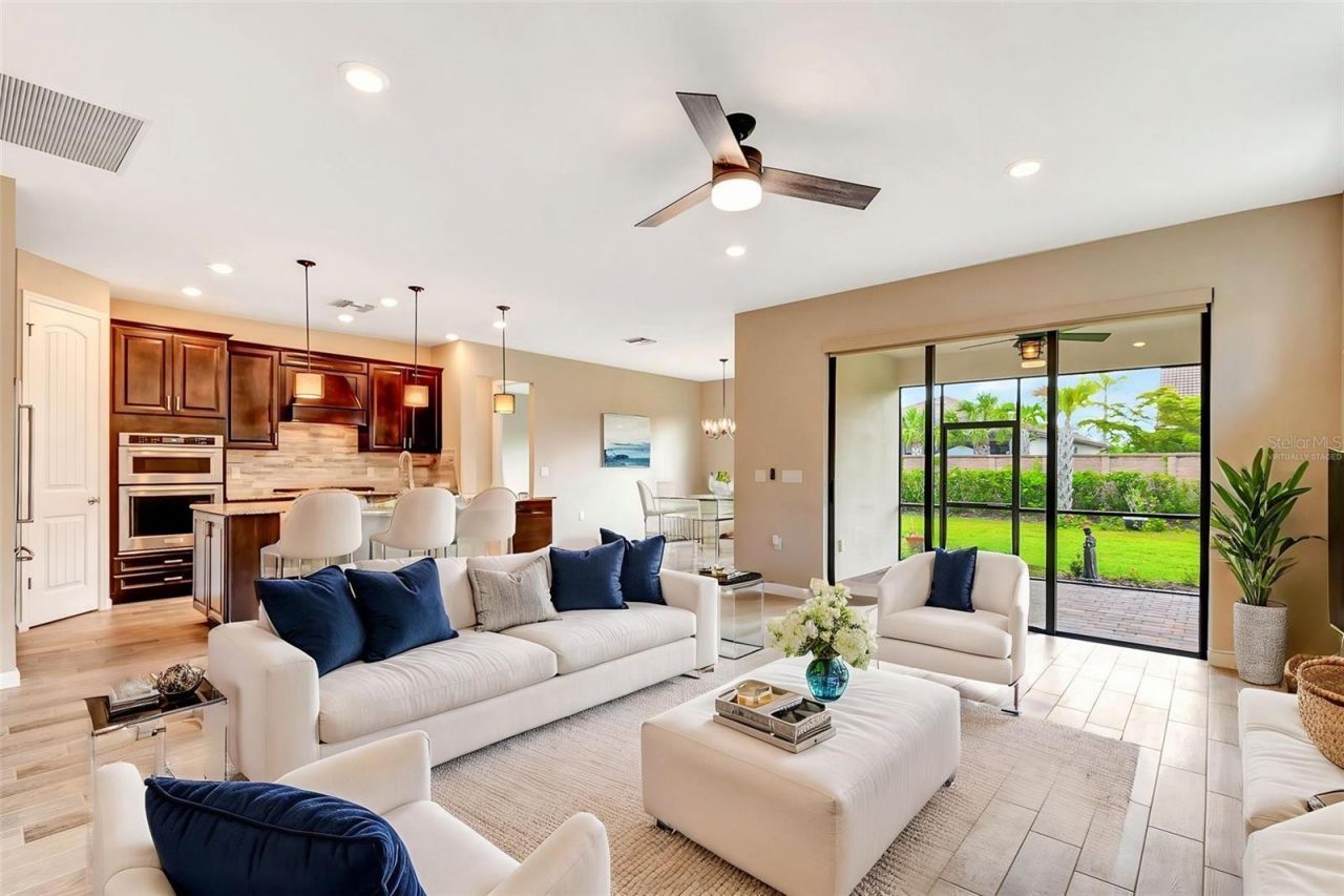 16723 Blackwater Terrace, Bradenton, FL 34202 Photo