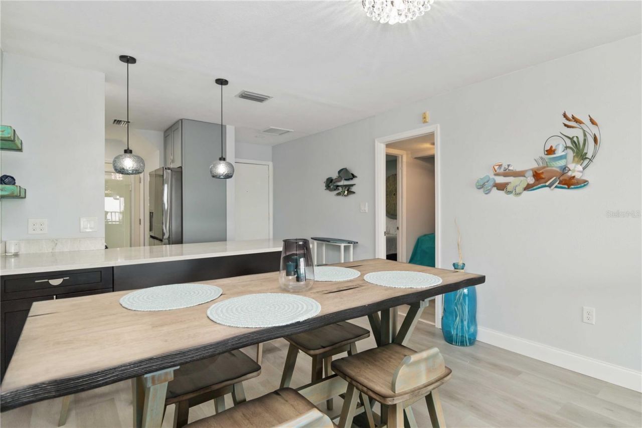 1500 Park Beach Circle, Unit 5E, Punta Gorda, FL 33950 Photo