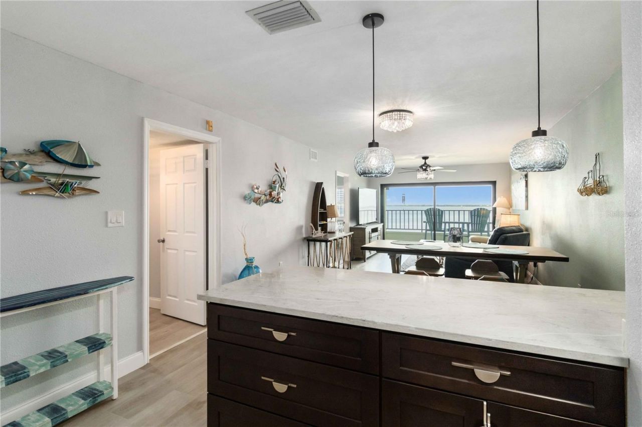 1500 Park Beach Circle, Unit 5E, Punta Gorda, FL 33950 Photo