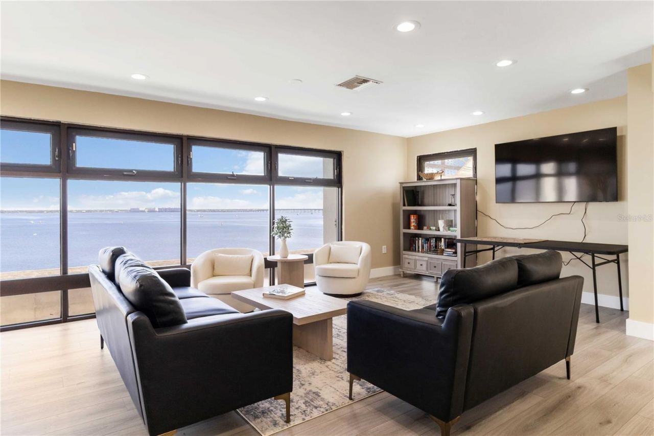 1500 Park Beach Circle, Unit 5E, Punta Gorda, FL 33950 Photo