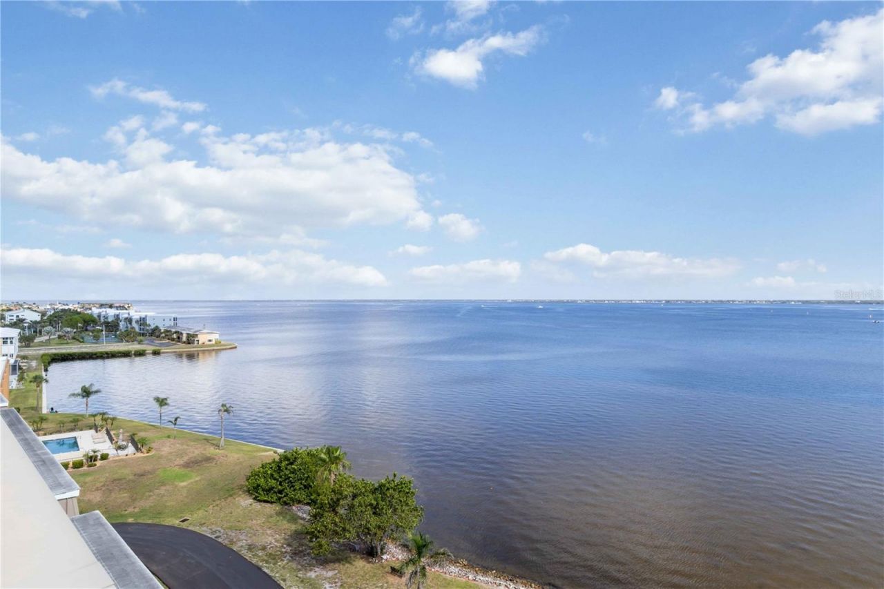 1500 Park Beach Circle, Unit 5E, Punta Gorda, FL 33950 Photo