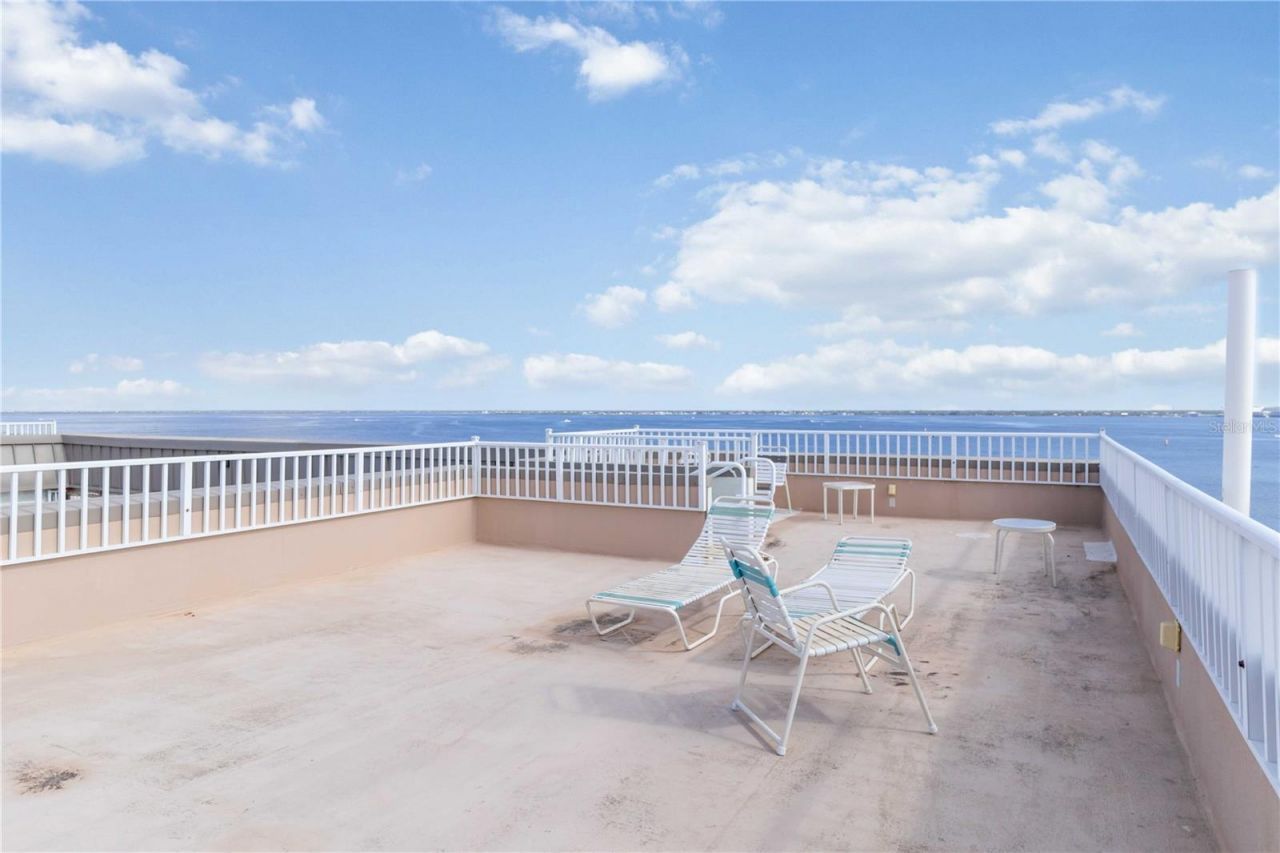 1500 Park Beach Circle, Unit 5E, Punta Gorda, FL 33950 Photo