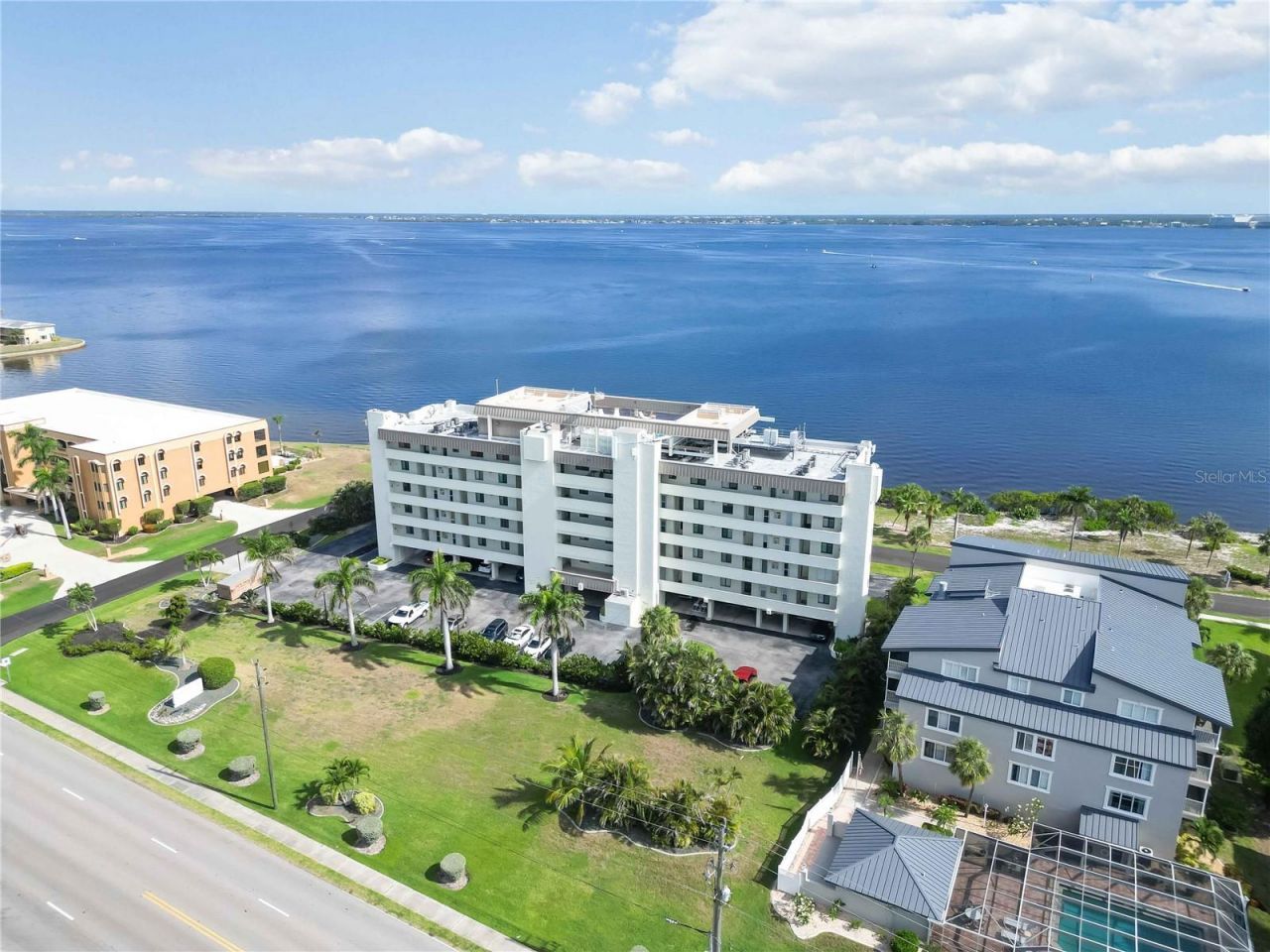 1500 Park Beach Circle, Unit 5E, Punta Gorda, FL 33950 Photo