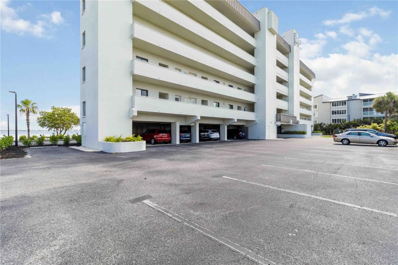 1500 Park Beach Circle, Unit 5E, Punta Gorda, FL 33950 Photo