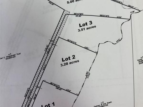 3265 Venhaus, Trenton, IL 62293