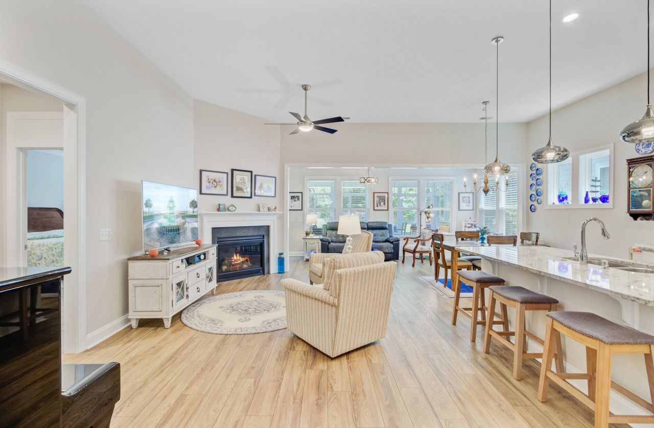 5078 Song Sparrow Way Photo 8