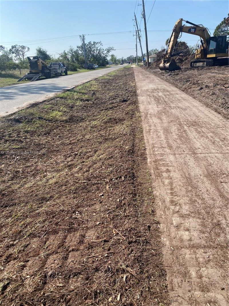 23 Rotonda Plpz, Rotonda West, FL 33947 Photo